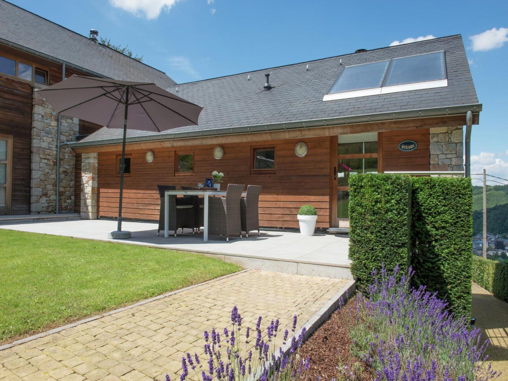 Luxury Apartment In Malmedy With Bubble Bath Exterior photo