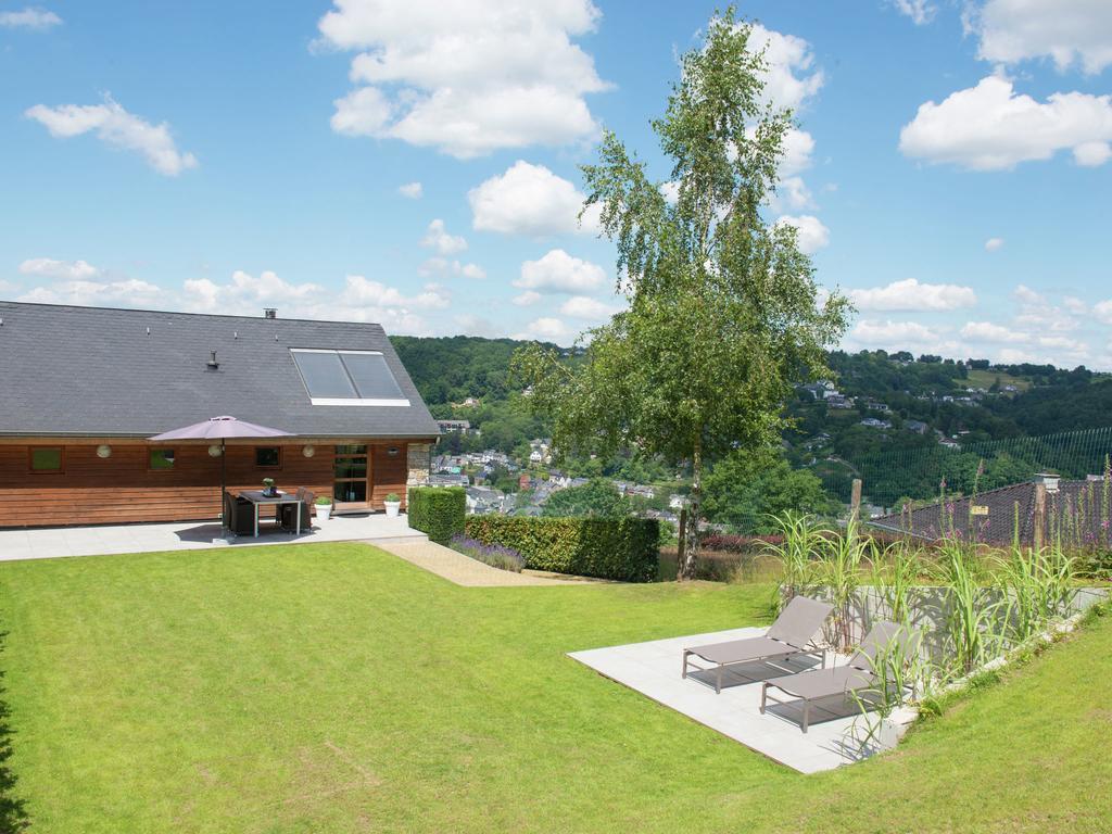 Luxury Apartment In Malmedy With Bubble Bath Exterior photo